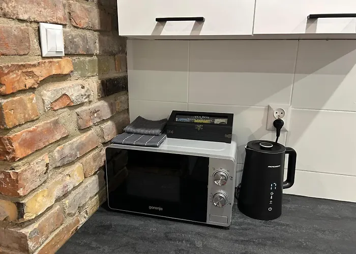 Cherry Street Apartment